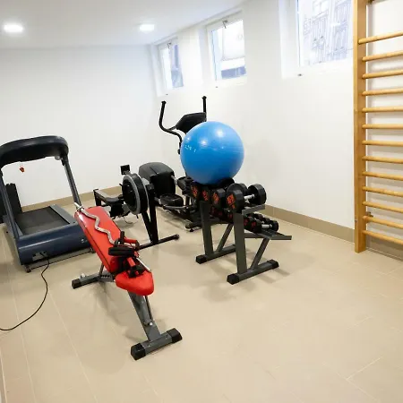 Apartment Unique Penthouse Near Livaria Lello - 40m2 Terrace And Free Parking Porto